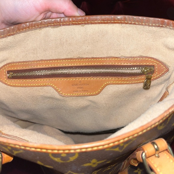 SOLD Authentic LOUIS VUITTON Monogram Bucket GM Shoulder Bag M42236 - Picture 7 of 11